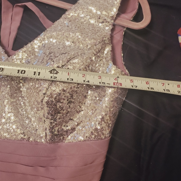 Ball dress - Picture 3 of 6